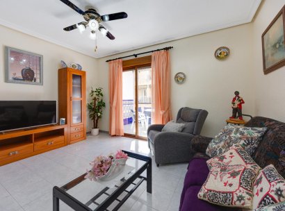 Appartement · Herverkoop - Torrevieja · Playa del Cura · Alicante · Spanje