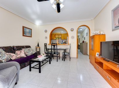 Appartement · Herverkoop - Torrevieja · Playa del Cura · Alicante · Spanje