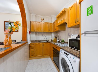 Appartement · Herverkoop - Torrevieja · Playa del Cura · Alicante · Spanje