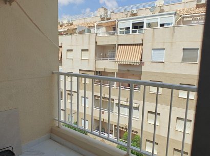 Appartement · Herverkoop - Torrevieja · Acequion · Alicante · Spanje