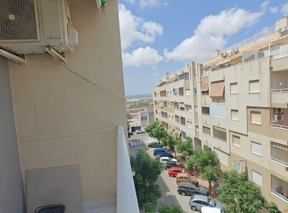 Appartement · Herverkoop - Torrevieja · Acequion · Alicante · Spanje