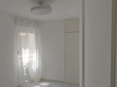 Appartement · Herverkoop - Torrevieja · Acequion · Alicante · Spanje