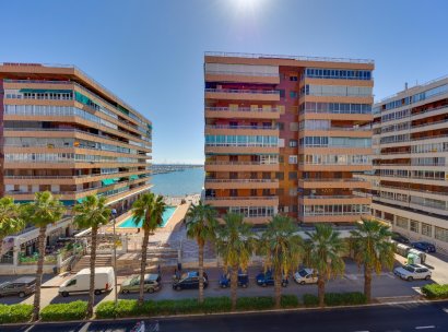 Appartement · Herverkoop - Torrevieja · Playa del Acequión · Alicante · Spanje