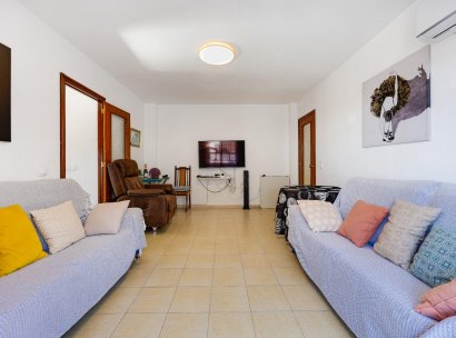 Appartement · Herverkoop - Torrevieja · Playa del Acequión · Alicante · Spanje