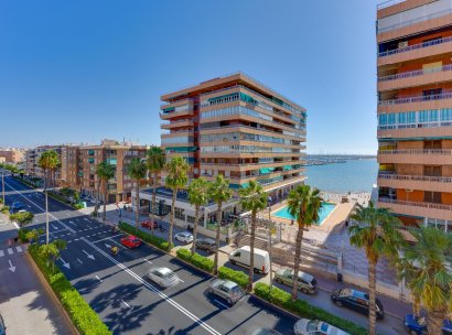 Appartement · Herverkoop - Torrevieja · Playa del Acequión · Alicante · Spanje