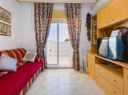Appartement · Herverkoop - Torrevieja · Playa del Acequión · Alicante · Spanje
