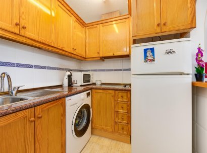 Appartement · Herverkoop - Torrevieja · Playa del Acequión · Alicante · Spanje