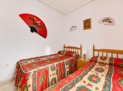 Appartement · Herverkoop - Torrevieja · Playa del Acequión · Alicante · Spanje