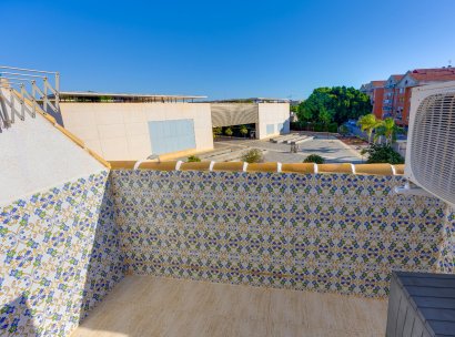 Appartement · Herverkoop - Torrevieja · Playa del Acequión · Alicante · Spanje