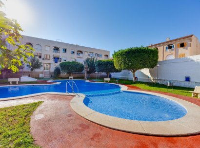 Appartement · Herverkoop - Torrevieja · Playa del Acequión · Alicante · Spanje