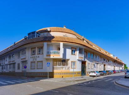 Appartement · Herverkoop - Torrevieja · Playa del Acequión · Alicante · Spanje