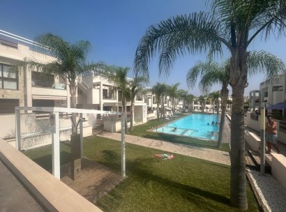 Wohnung · Wiederverkauf - Los Balcones · Alicante · Spanien