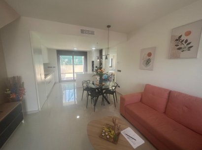 Wohnung · Wiederverkauf - Los Balcones · Alicante · Spanien