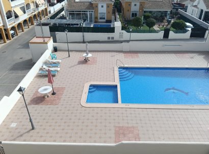 Appartement · Herverkoop - Montesinos · Urbanización Montesol · Alicante · Spanje