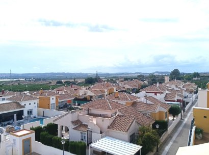 Appartement · Herverkoop - Montesinos · Urbanización Montesol · Alicante · Spanje