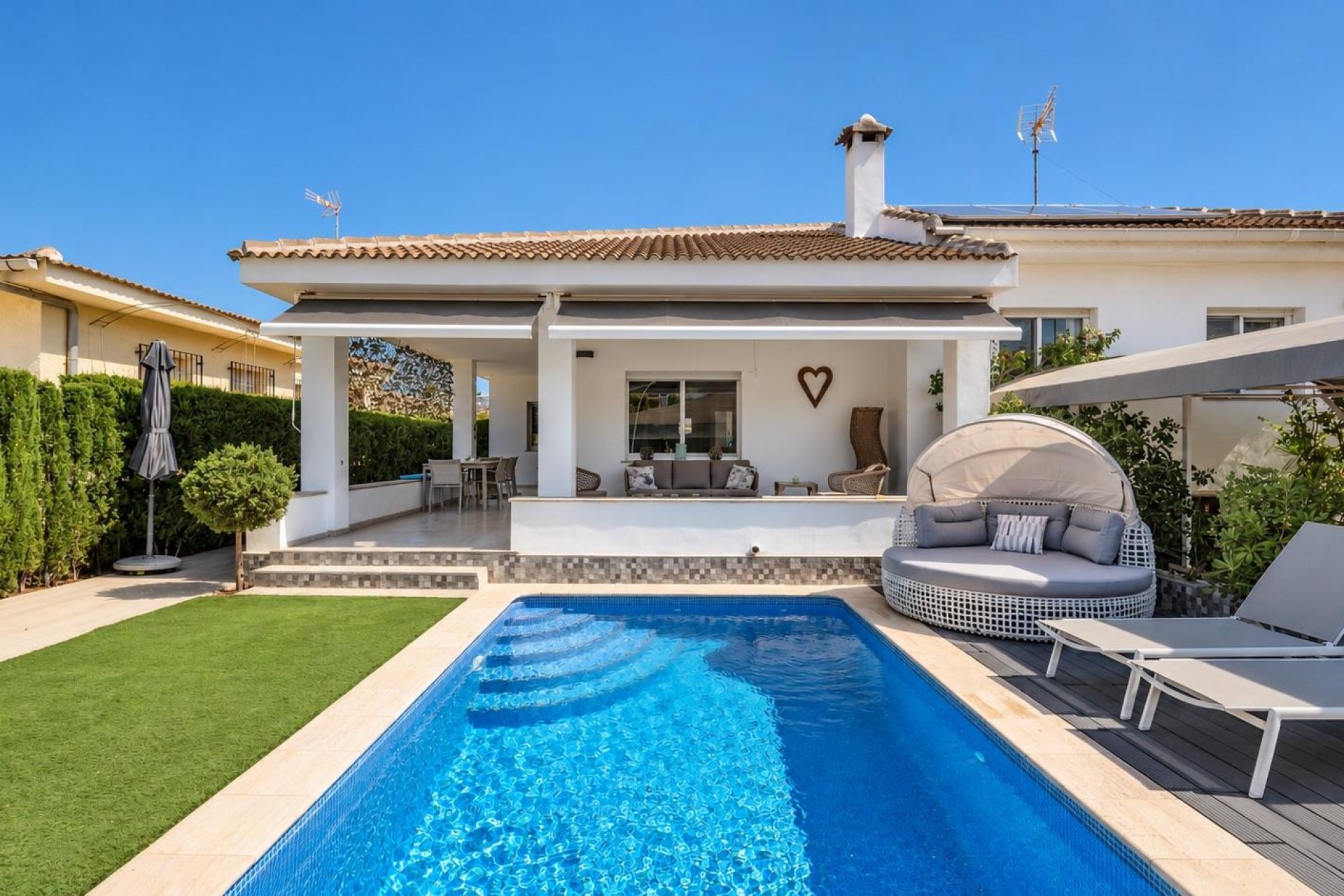 Resale - House - Mar de Cristal