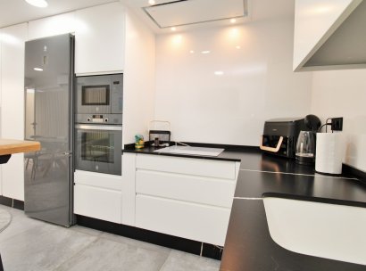 Woning · Herverkoop - Mil Palmeras · Alicante · Spanje