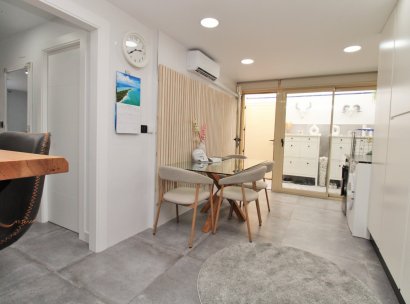 Woning · Herverkoop - Mil Palmeras · Alicante · Spanje