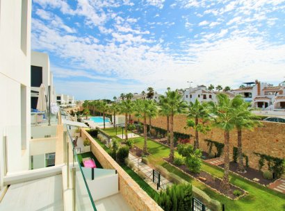 Appartement · Herverkoop - Orihuela Costa · PAU 8 · Alicante · Spanje
