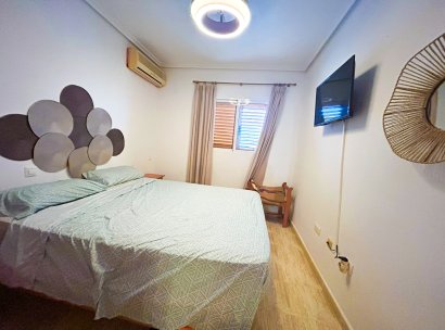 Apartamento · Reventa - Mil Palmeras · Alicante · España