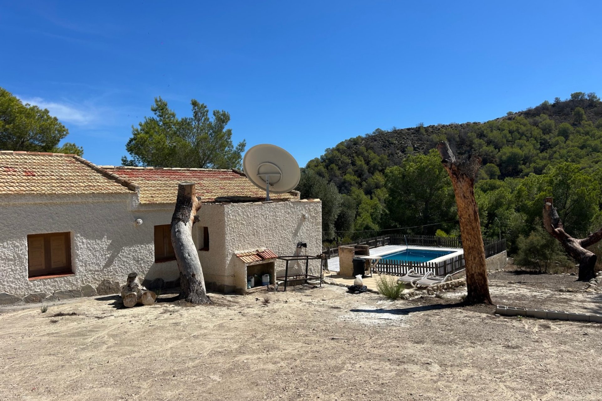 Herverkoop - Finca - Torremendo