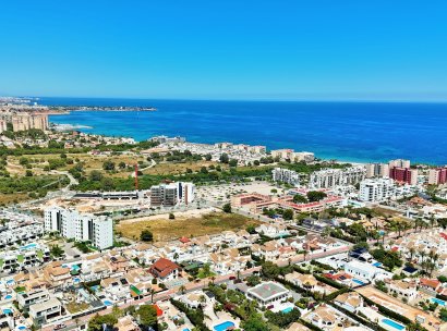 Haus · Wiederverkauf - Mil Palmeras · Alicante · Spanien