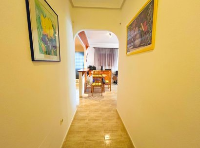 Appartement · Herverkoop - Mil Palmeras · Alicante · Spanje