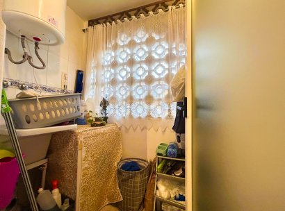 Appartement · Herverkoop - Mil Palmeras · Alicante · Spanje