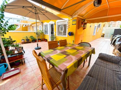 Wohnung · Wiederverkauf - Torrevieja · La Mata · Alicante · Spanien
