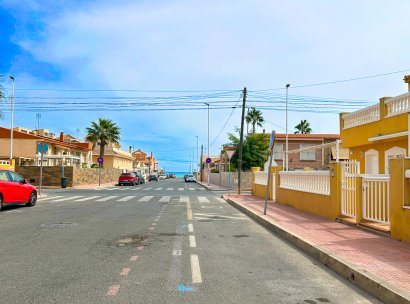 Wohnung · Wiederverkauf - Torrevieja · La Mata · Alicante · Spanien