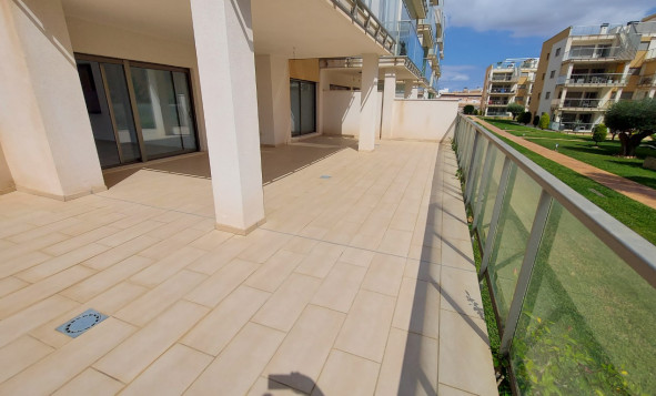 Resale - Apartment - Orihuela Costa - Villamartin