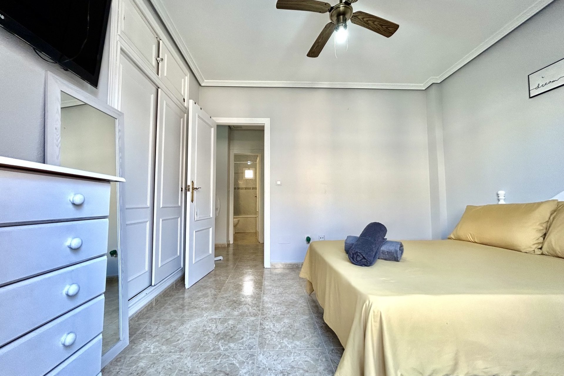 Resale - House - Orihuela Costa