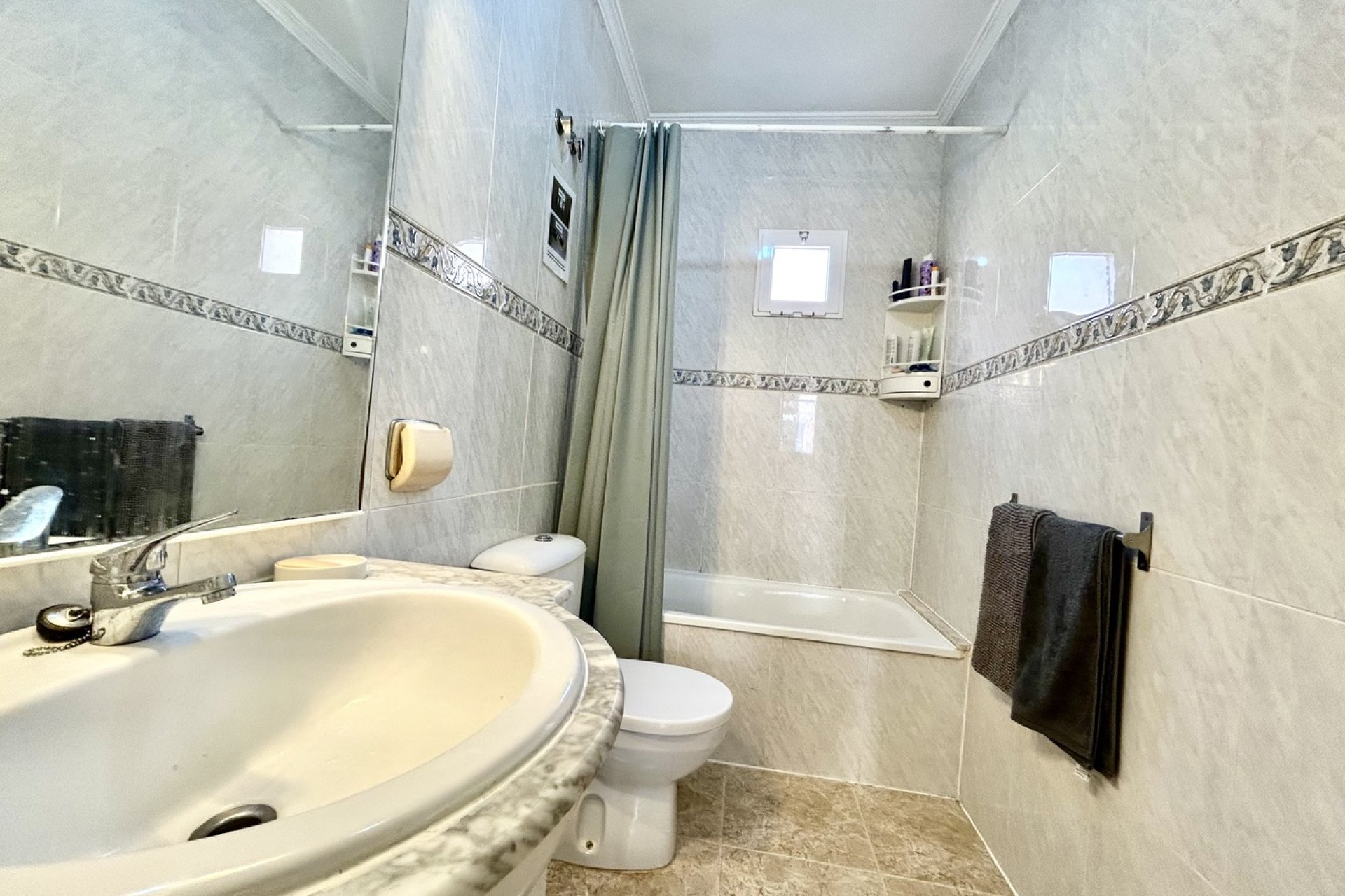 Resale - House - Orihuela Costa