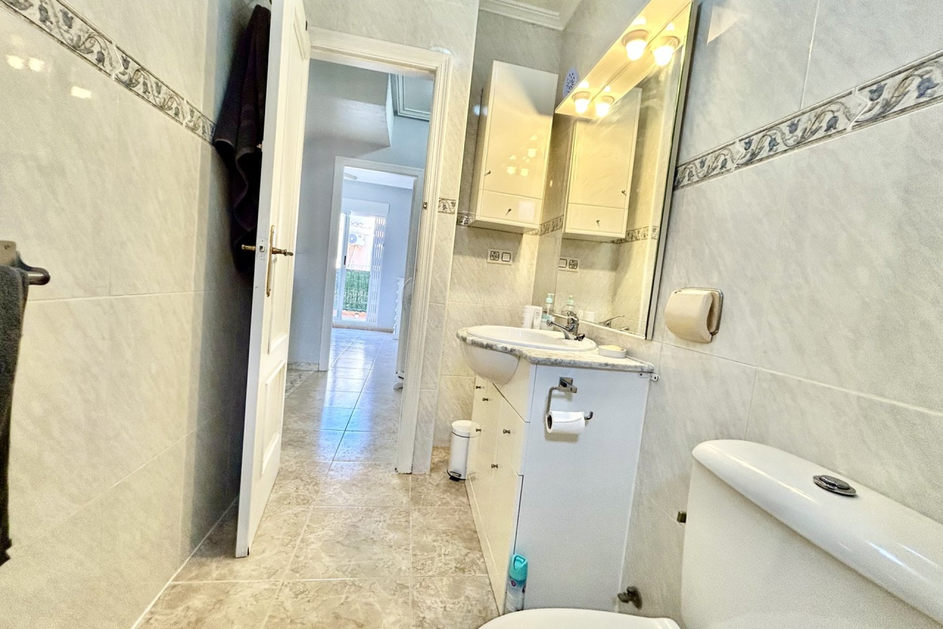 Resale - House - Orihuela Costa