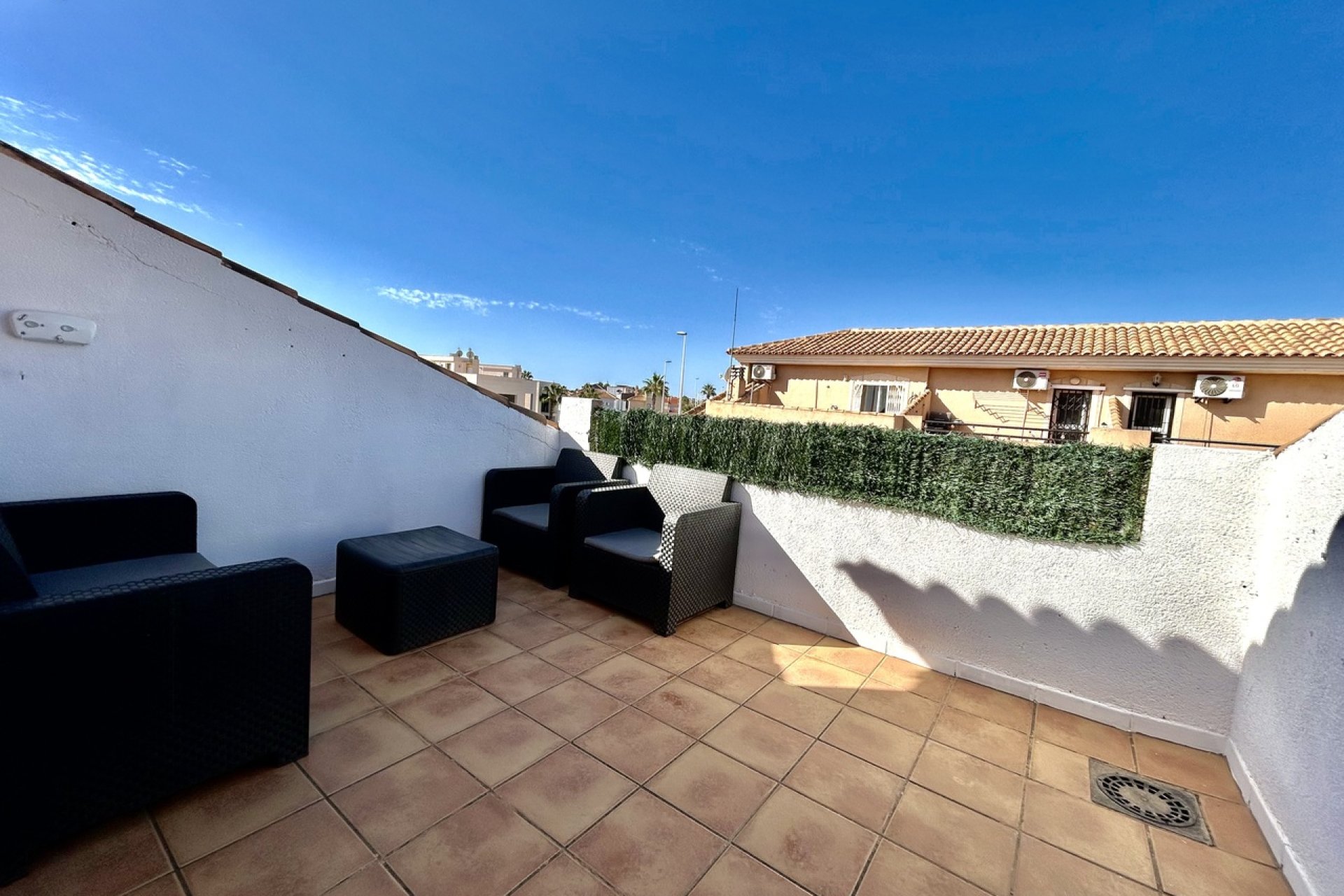 Resale - House - Orihuela Costa