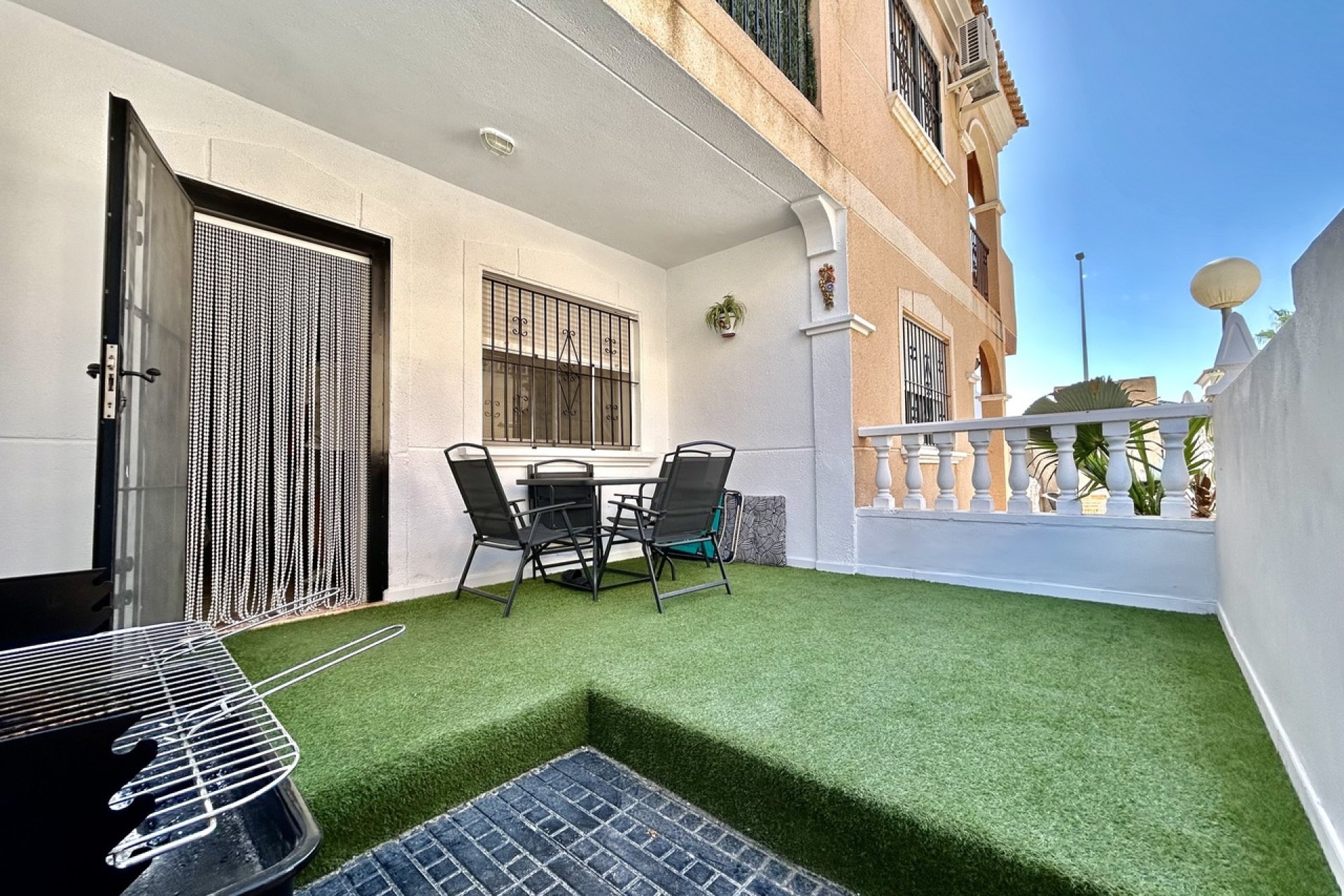 Resale - House - Orihuela Costa