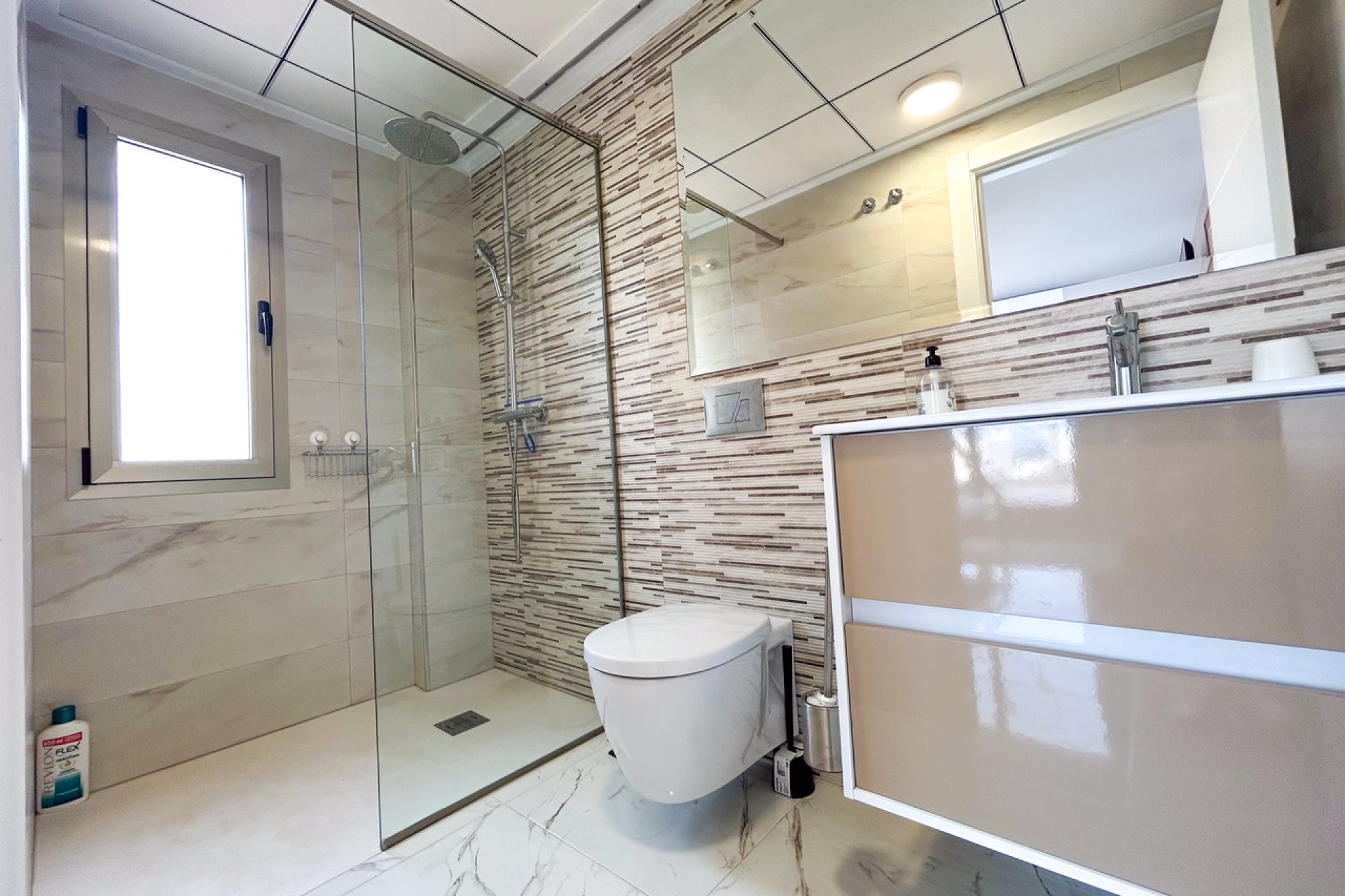 Resale - House - Orihuela Costa