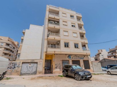 Apartment · Resale - Torrevieja · Centro · Alicante · Spain