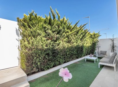 Apartamento · Reventa - Torrevieja · Los Balcones · Alicante · España