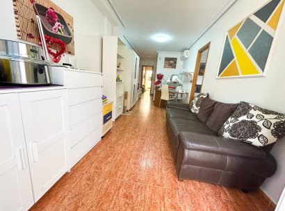 Apartamento · Reventa - Torrevieja · La Mata · Alicante · España
