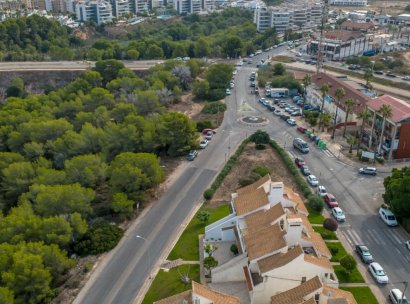 Wohnung · Wiederverkauf - Orihuela Costa · Villamartín · Alicante · Spanien