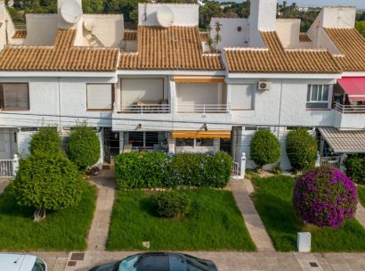 Wohnung · Wiederverkauf - Orihuela Costa · Villamartín · Alicante · Spanien