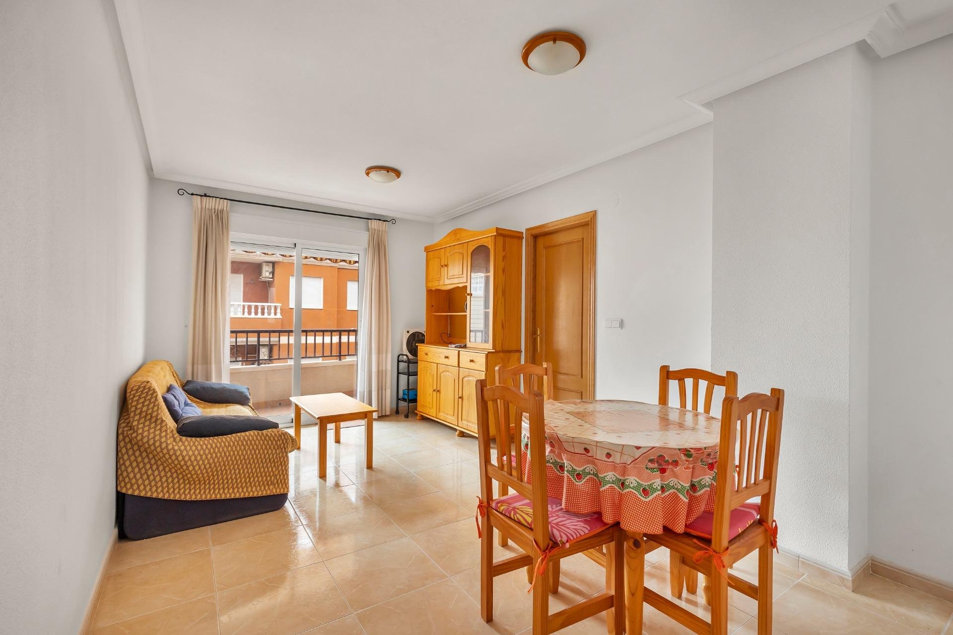 Resale - Apartment - Torrevieja