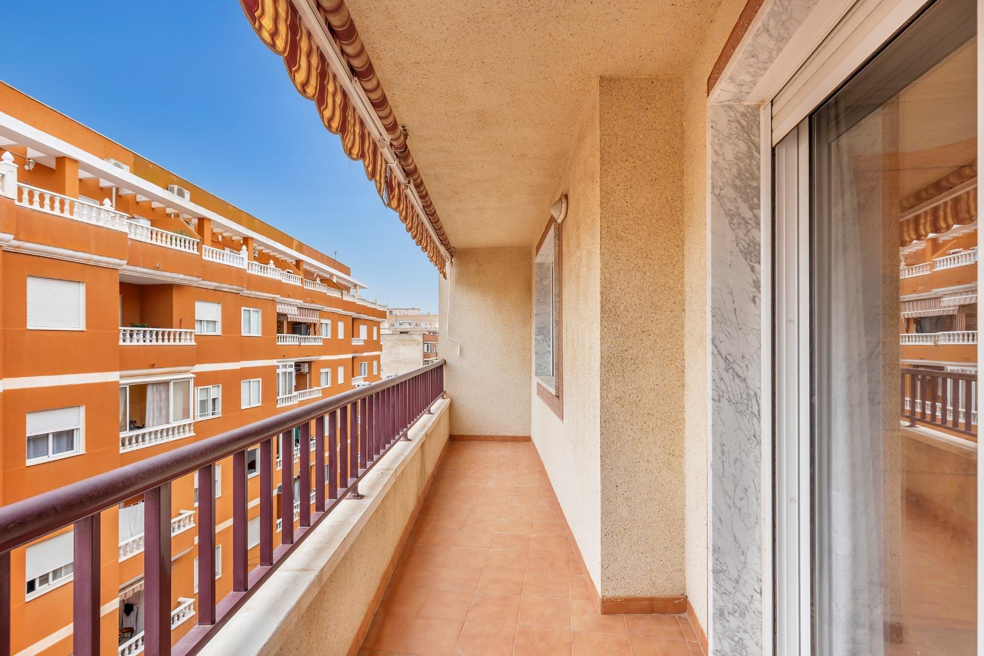 Resale - Apartment - Torrevieja