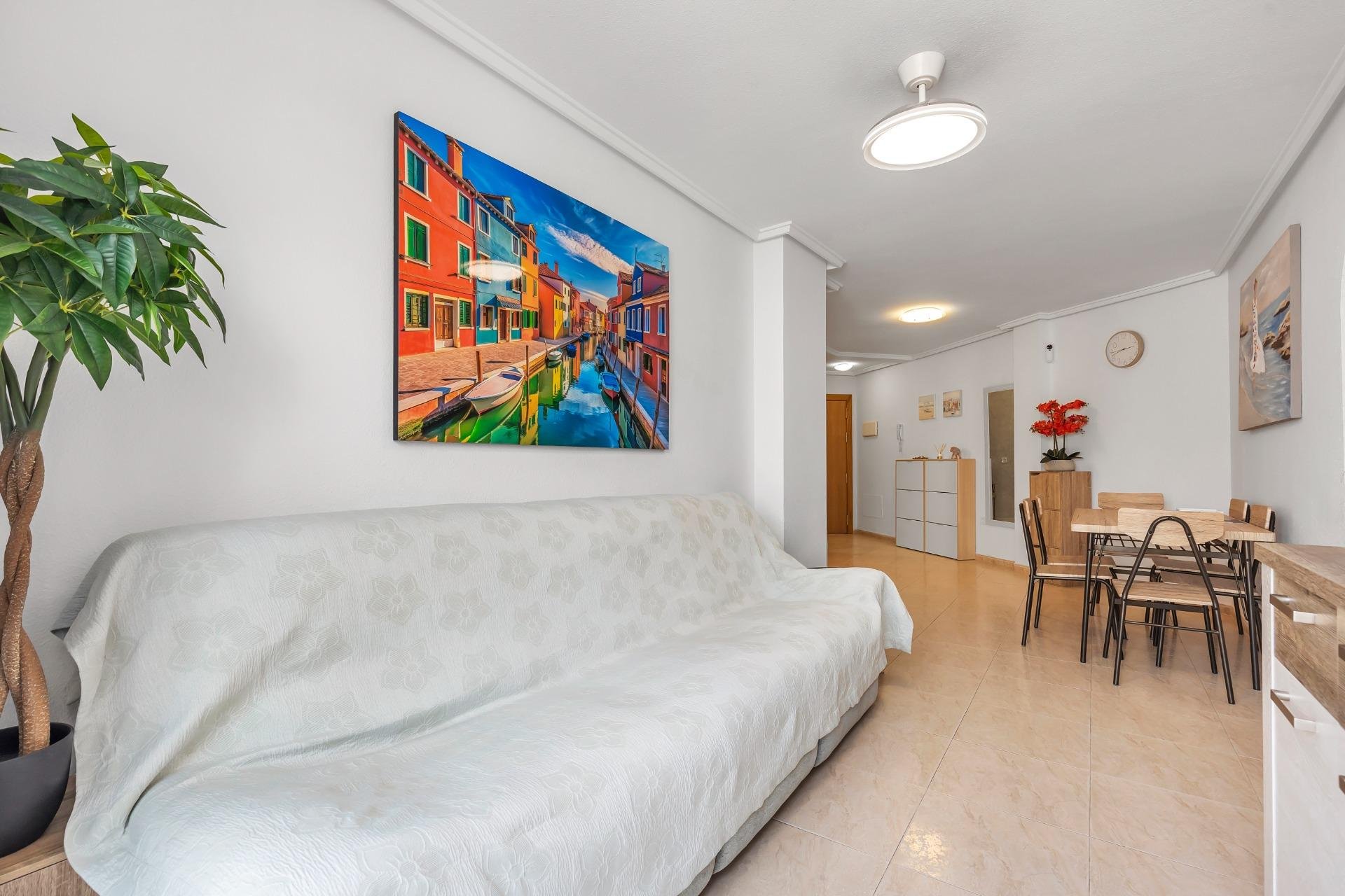 Resale - Apartment - Torrevieja