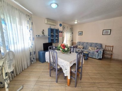 Apartment · Resale - Torrevieja · Playa del Cura · Alicante · Spain