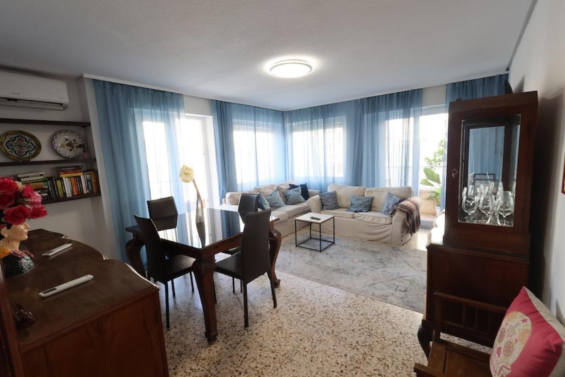 Återförsäljning - Lägenhet - Torrevieja