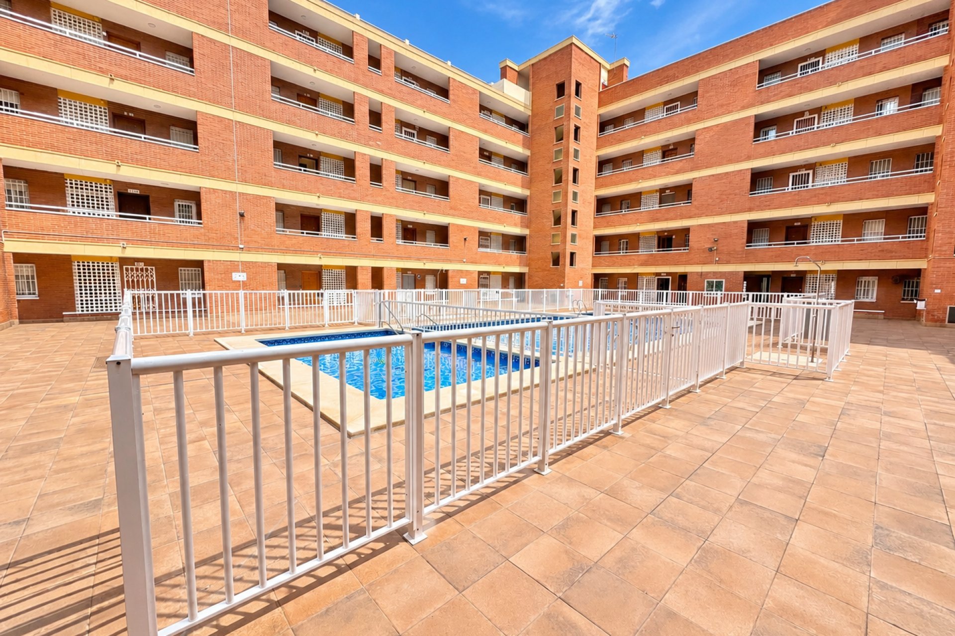Resale - Apartment - Torrevieja