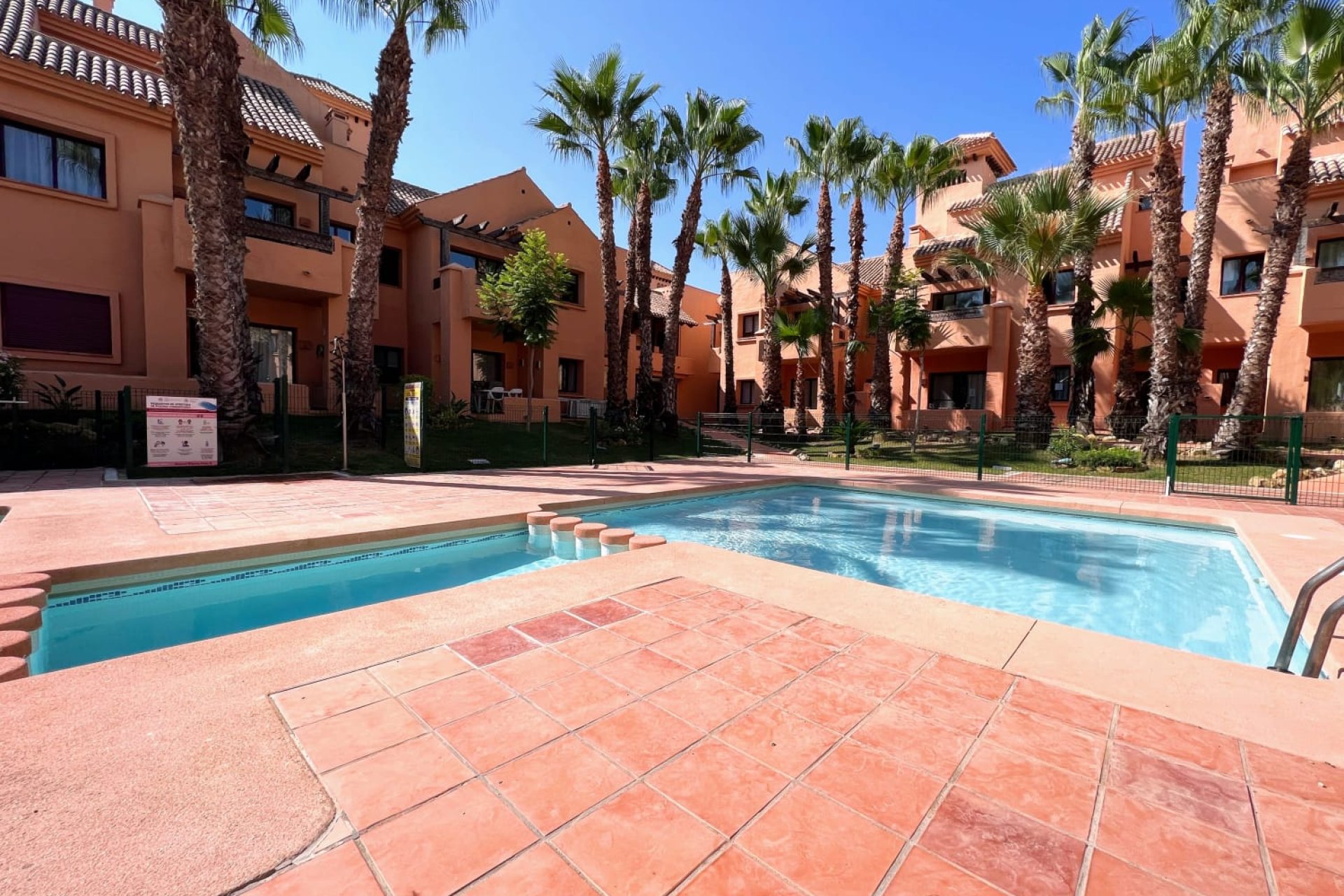 Resale - Apartment - Los Alcázares