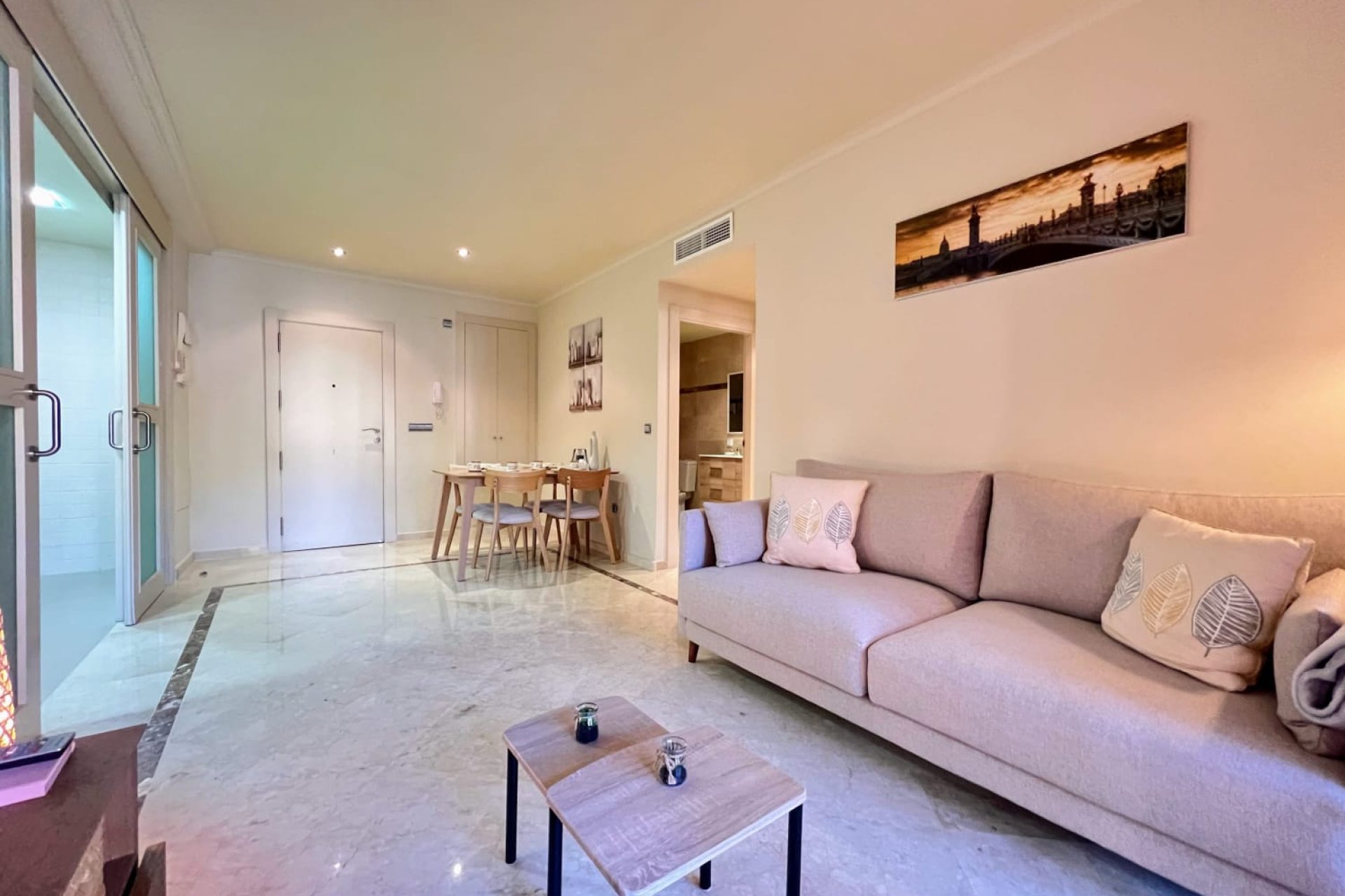 Resale - Apartment - Los Alcázares